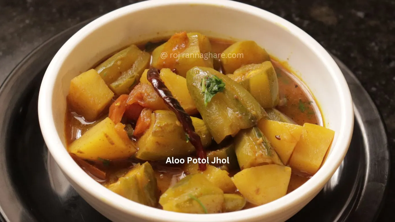 Aloo Potol Jhol